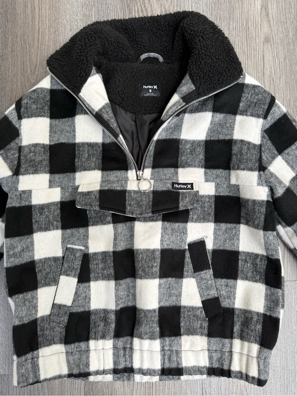 Hurley Black & White Check Sherpa Half-Zip Pullover